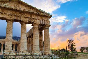 Segesta ☀ Monumento in Sicilia Segesta ☀ Monumento in Sicilia