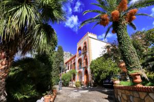 Villa Caterina ☀ Viaggio di gruppo in Sicilia Villa Caterina ☀ Viaggio di gruppo in Sicilia
