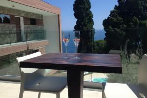 Appartamento di lusso a Taormina con piscina e vista mare