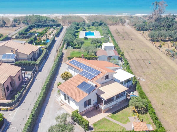 Casa vacanze al mare con piscina