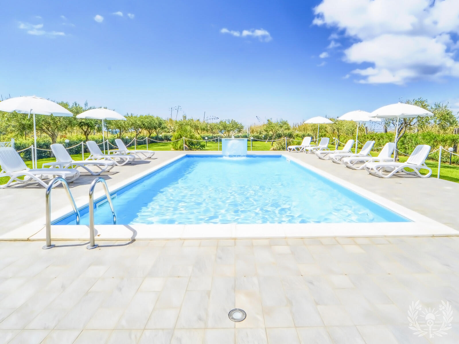 Casa vacanze con piscina direttamente sul mare